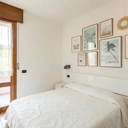 Holiday home Spacious - Private Garden Near The Sea/beach