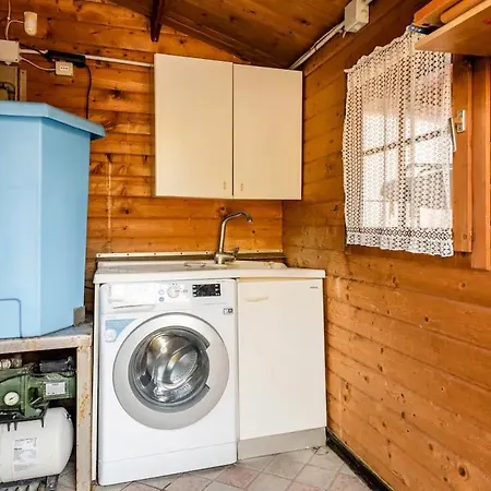 Holiday home Spacious - Private Garden Near The Sea/beach *